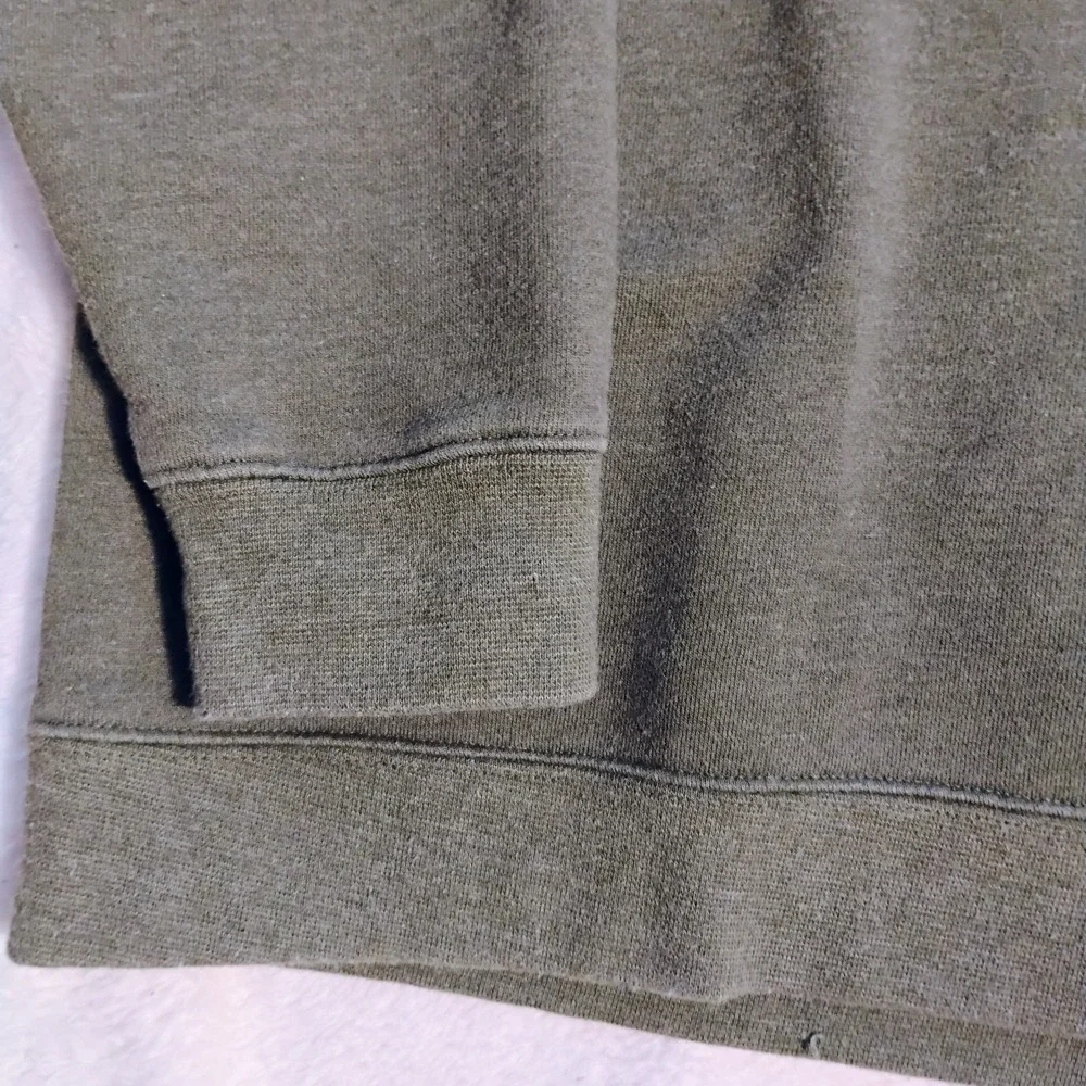 St Johns Bay Pullover Knit Sweater Mens Large Olive Green Crewneck Long Sleeve
